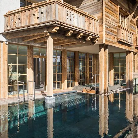 Raffl's Tyrol Hotel 4*