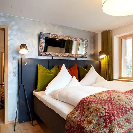Raffl's Tyrol Hotel St. Anton am Arlberg